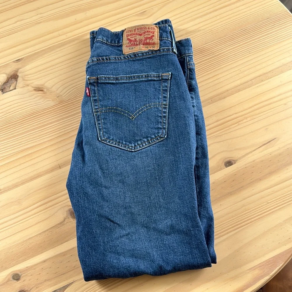 Men’s Levi 514 jeans